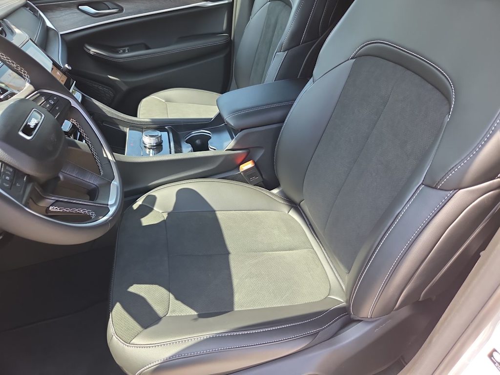 Thumbnail: 2026 Jeep Grand Cherokee - 12