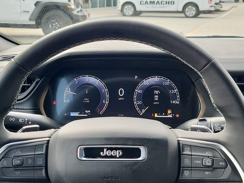 Thumbnail: 2026 Jeep Grand Cherokee - 17