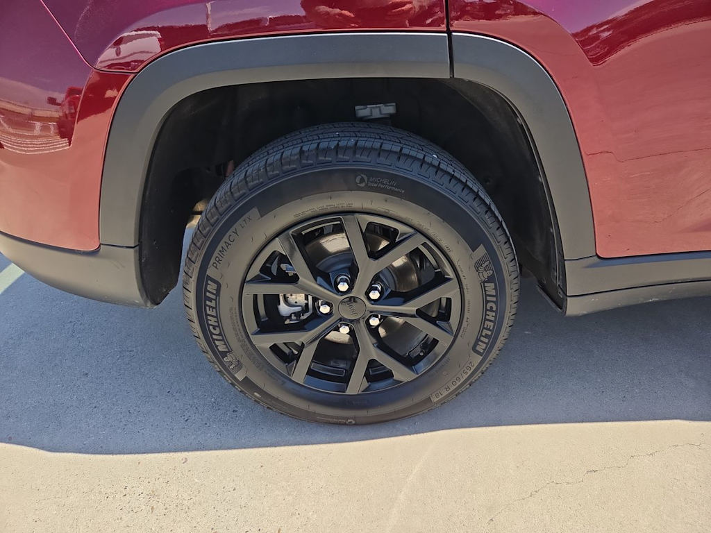 Thumbnail: 2026 Jeep Grand Cherokee - 8