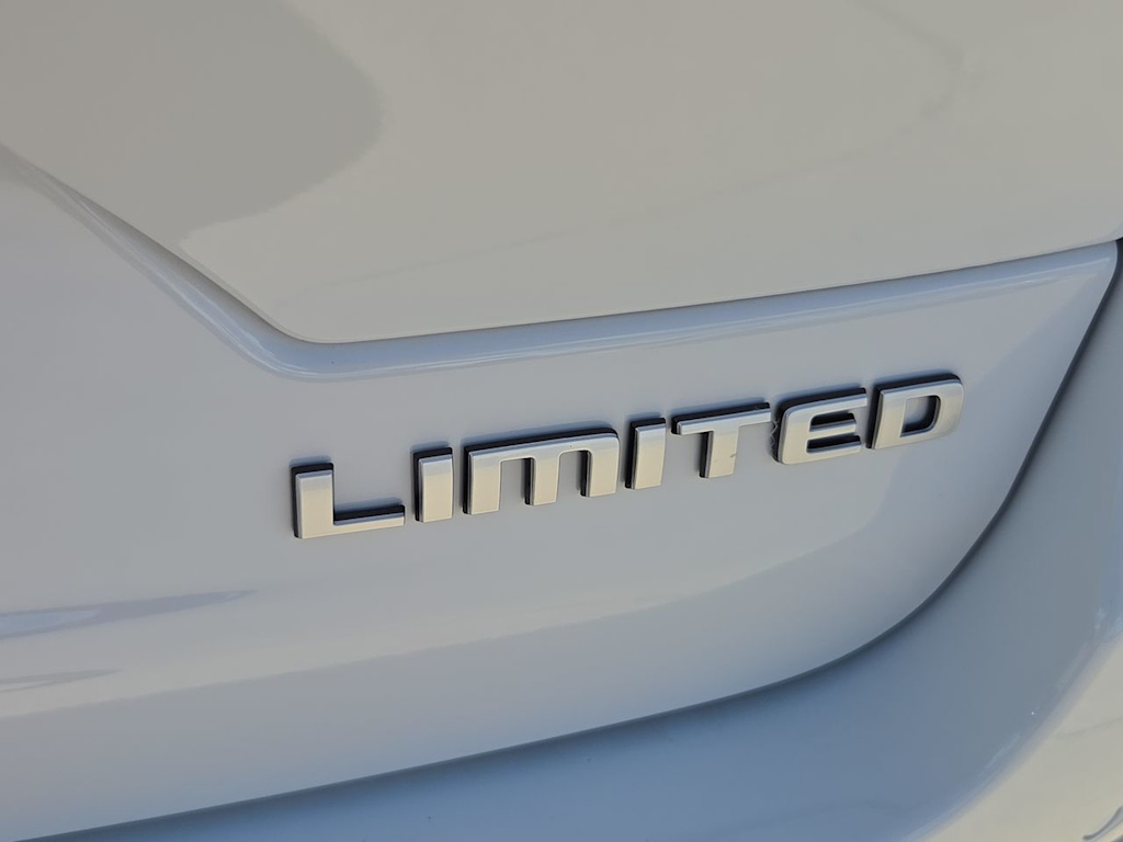 Thumbnail: 2026 Jeep Grand Cherokee - 7