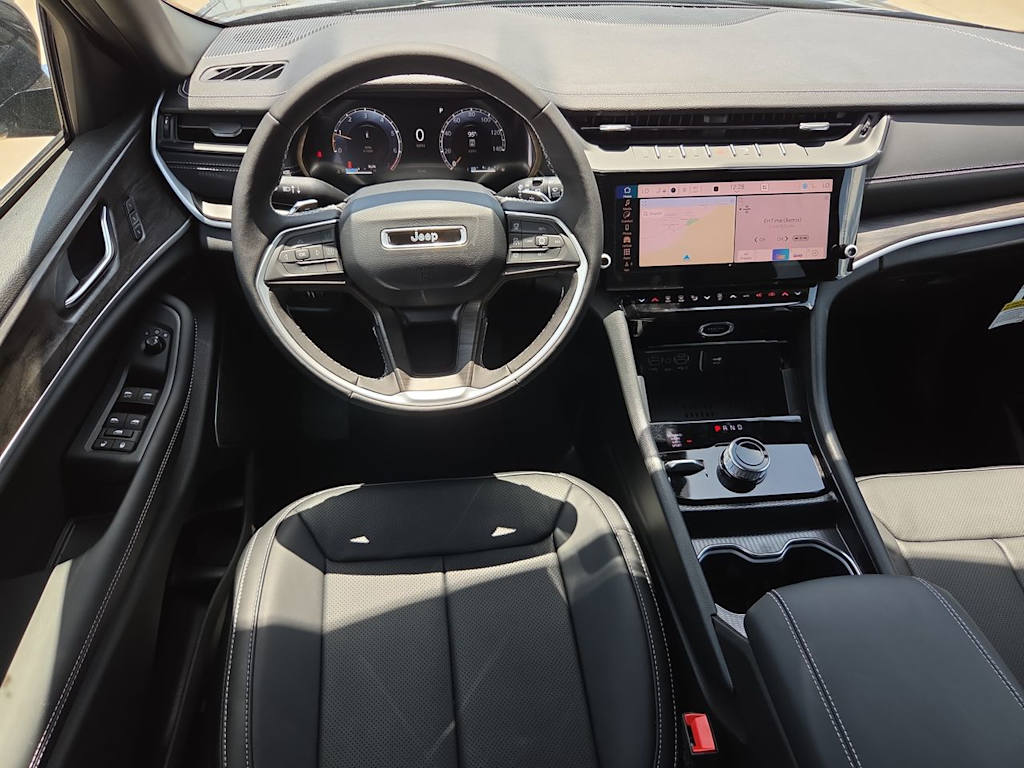 Thumbnail: 2026 Jeep Grand Cherokee - 10