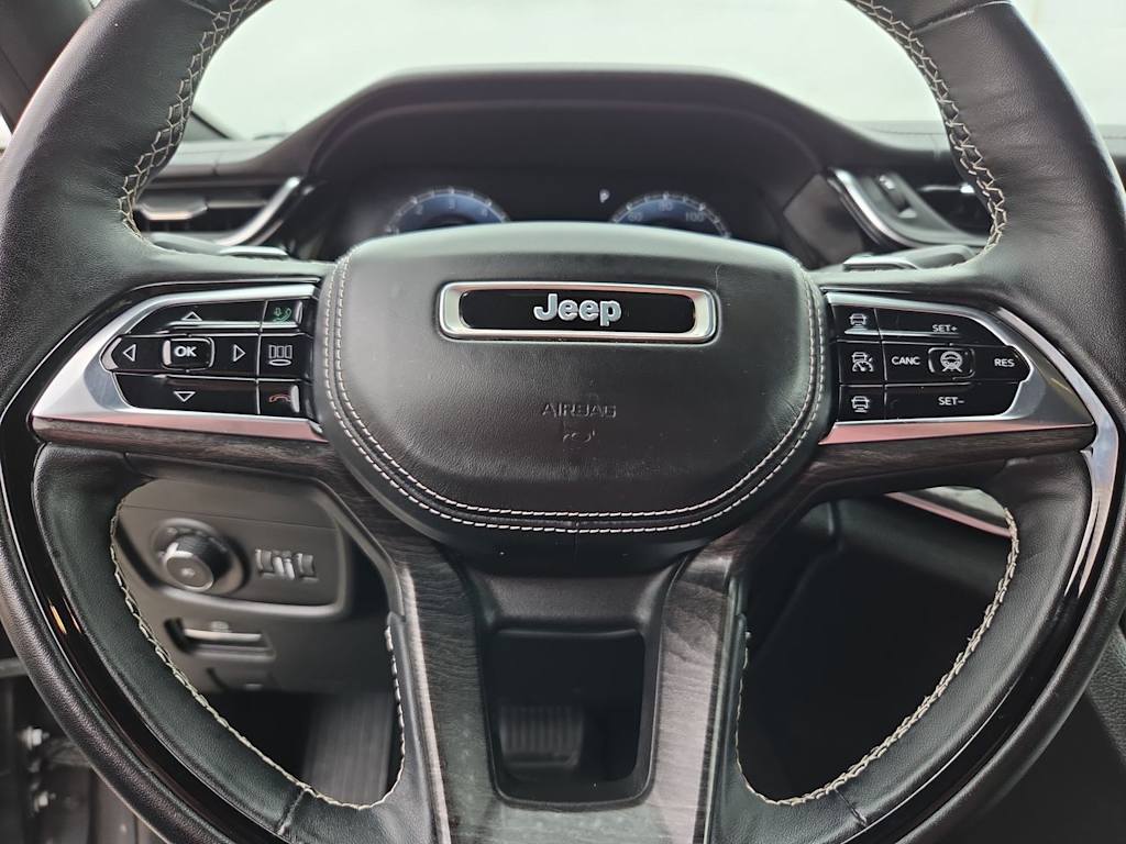 Thumbnail: 2022 Jeep Grand Cherokee - 29