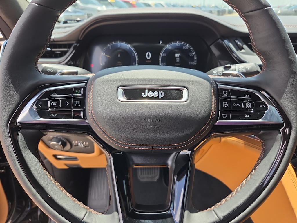 Thumbnail: 2026 Jeep Grand Cherokee - 29