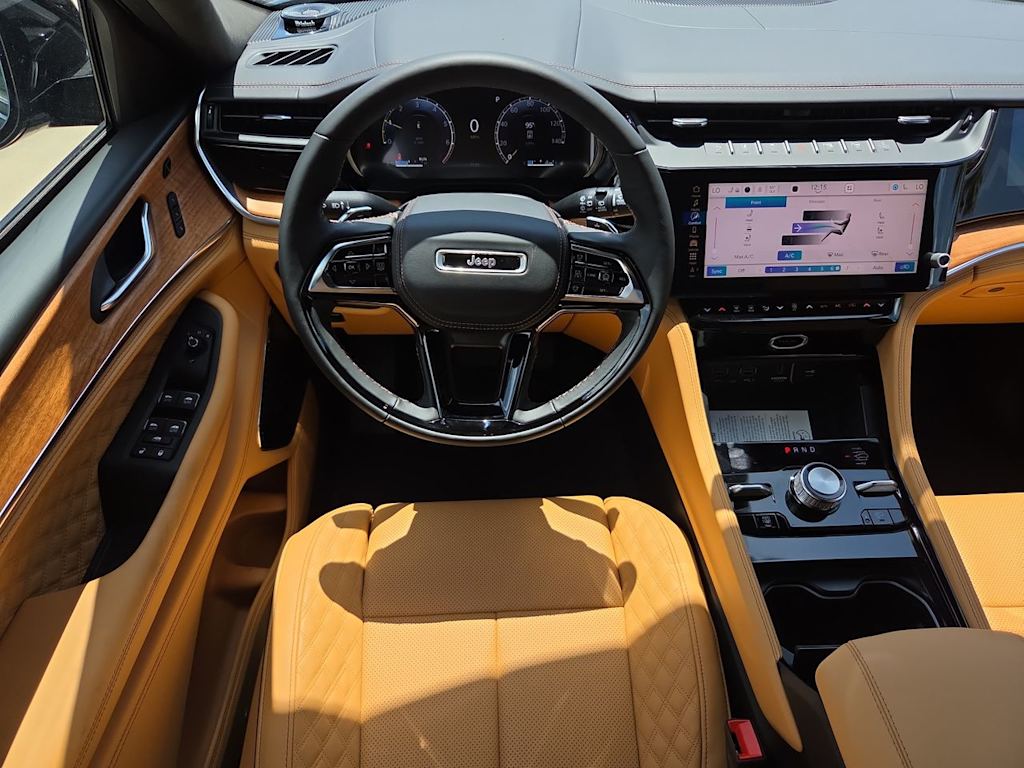 Thumbnail: 2026 Jeep Grand Cherokee - 10