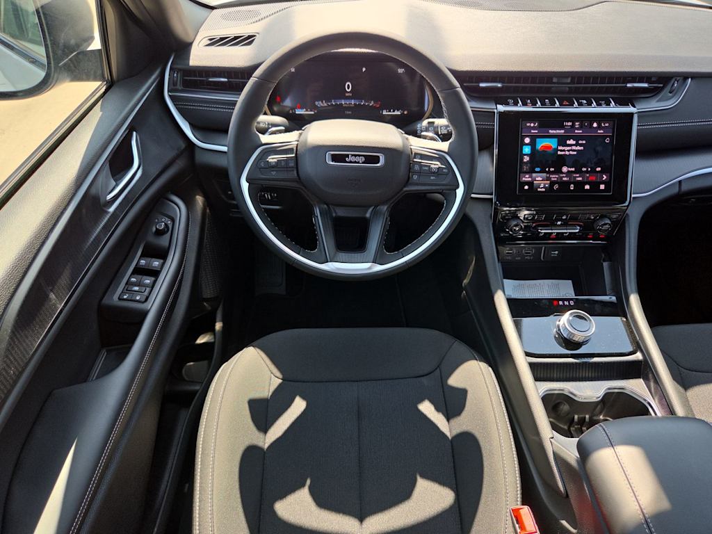 Thumbnail: 2026 Jeep Grand Cherokee L - 10