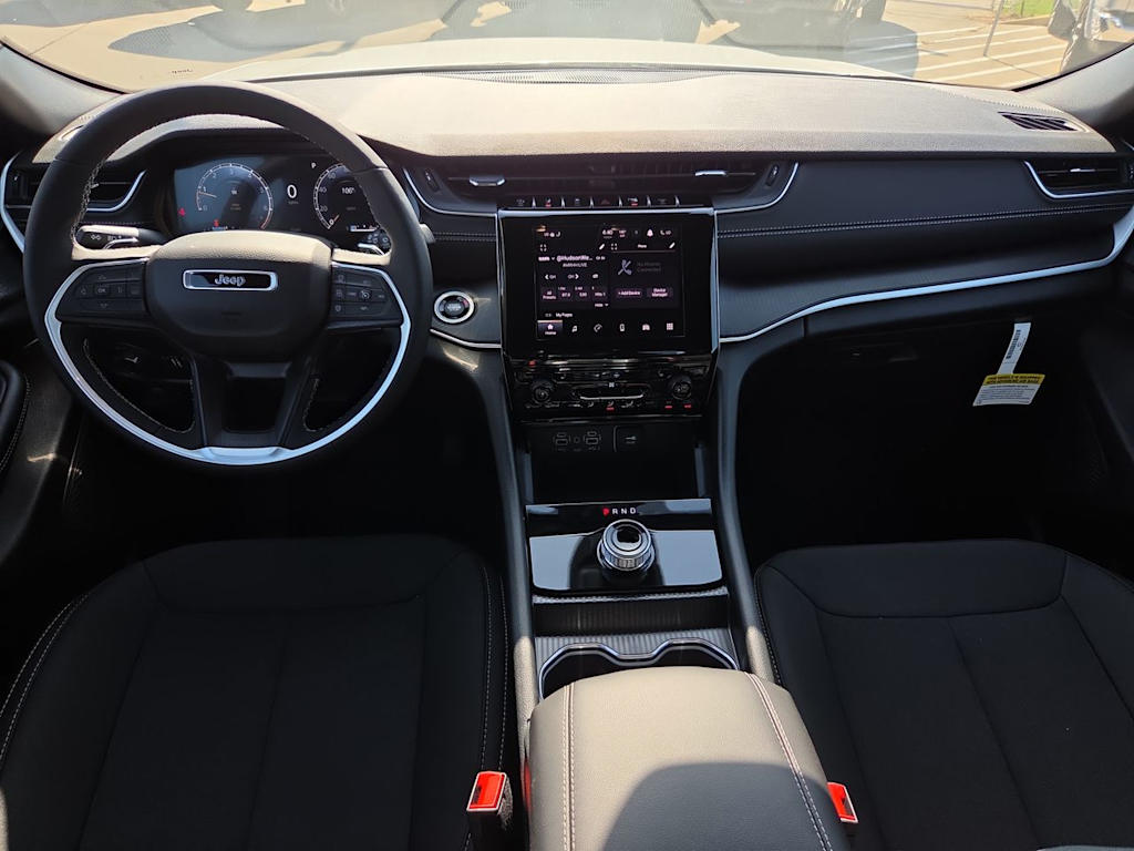 Thumbnail: 2026 Jeep Grand Cherokee L - 10