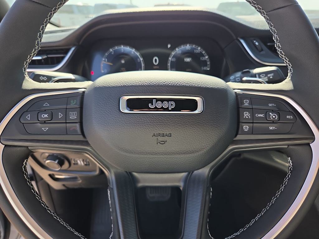 Thumbnail: 2026 Jeep Grand Cherokee L - 29