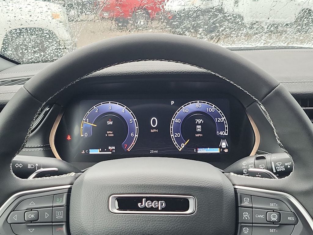 Thumbnail: 2026 Jeep Grand Cherokee L - 17