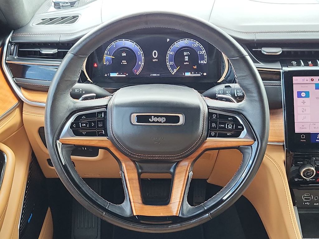 Thumbnail: 2024 Jeep Grand Cherokee L - 14
