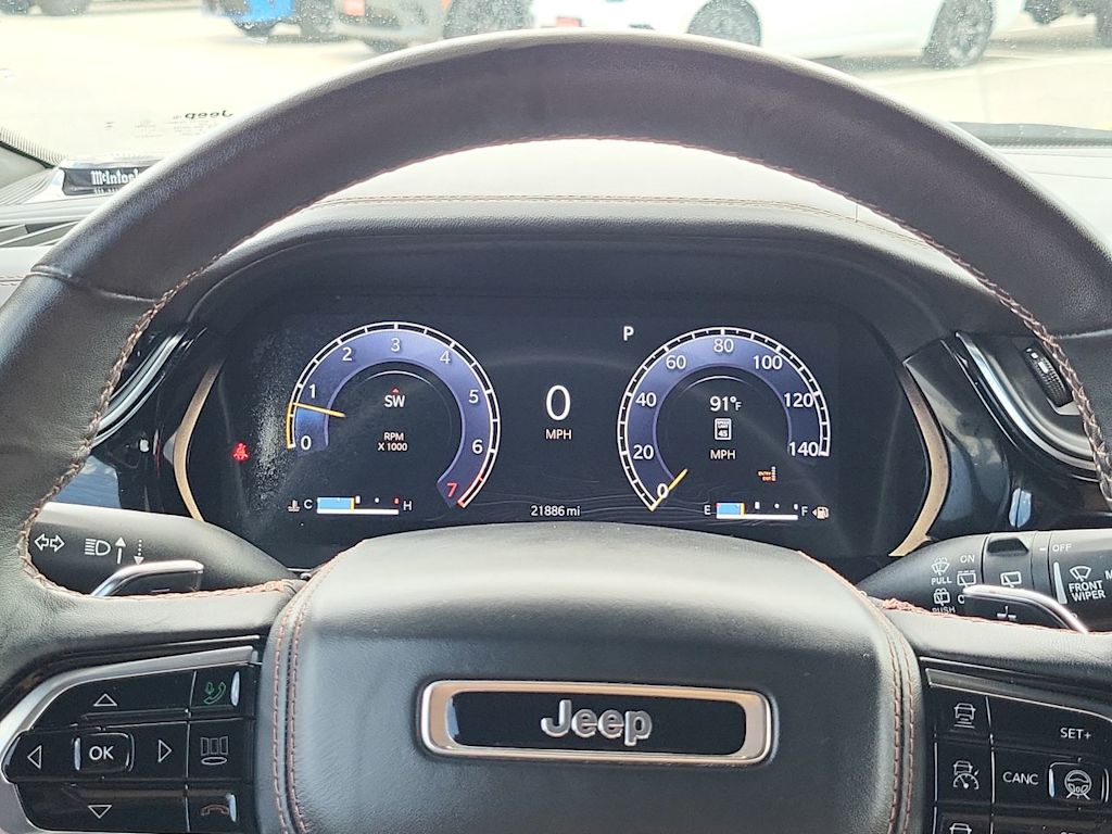 Thumbnail: 2024 Jeep Grand Cherokee L - 17
