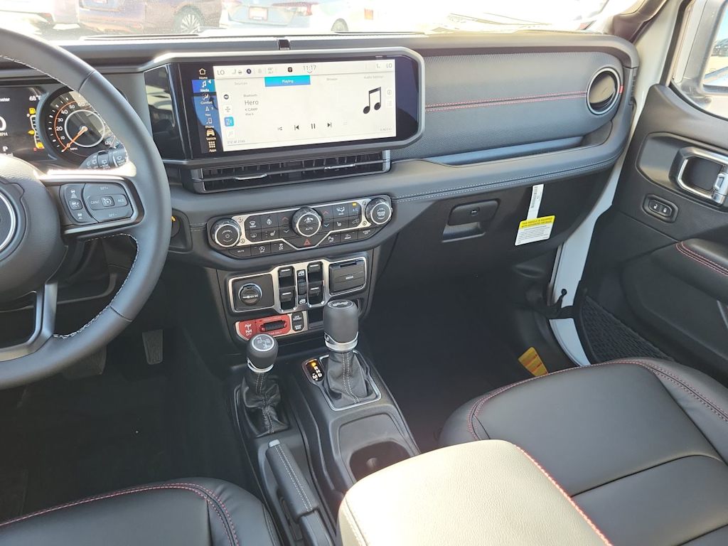 Thumbnail: 2026 Jeep Wrangler - 15