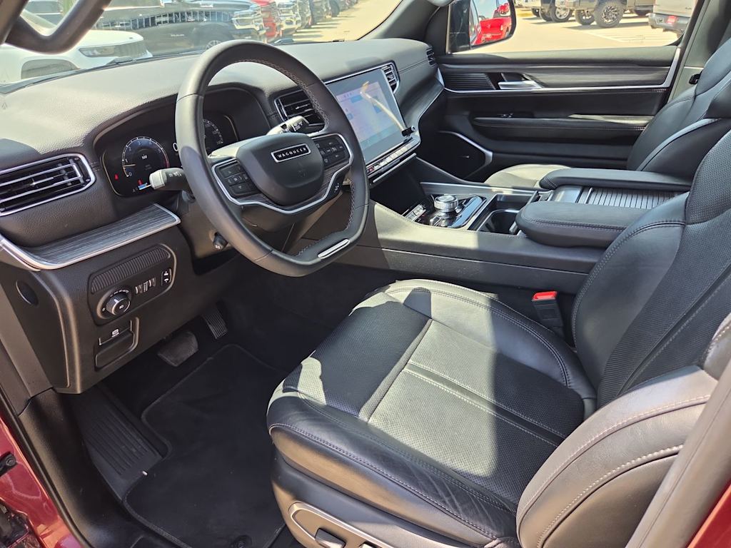 Thumbnail: 2024 Jeep Wagoneer - 2