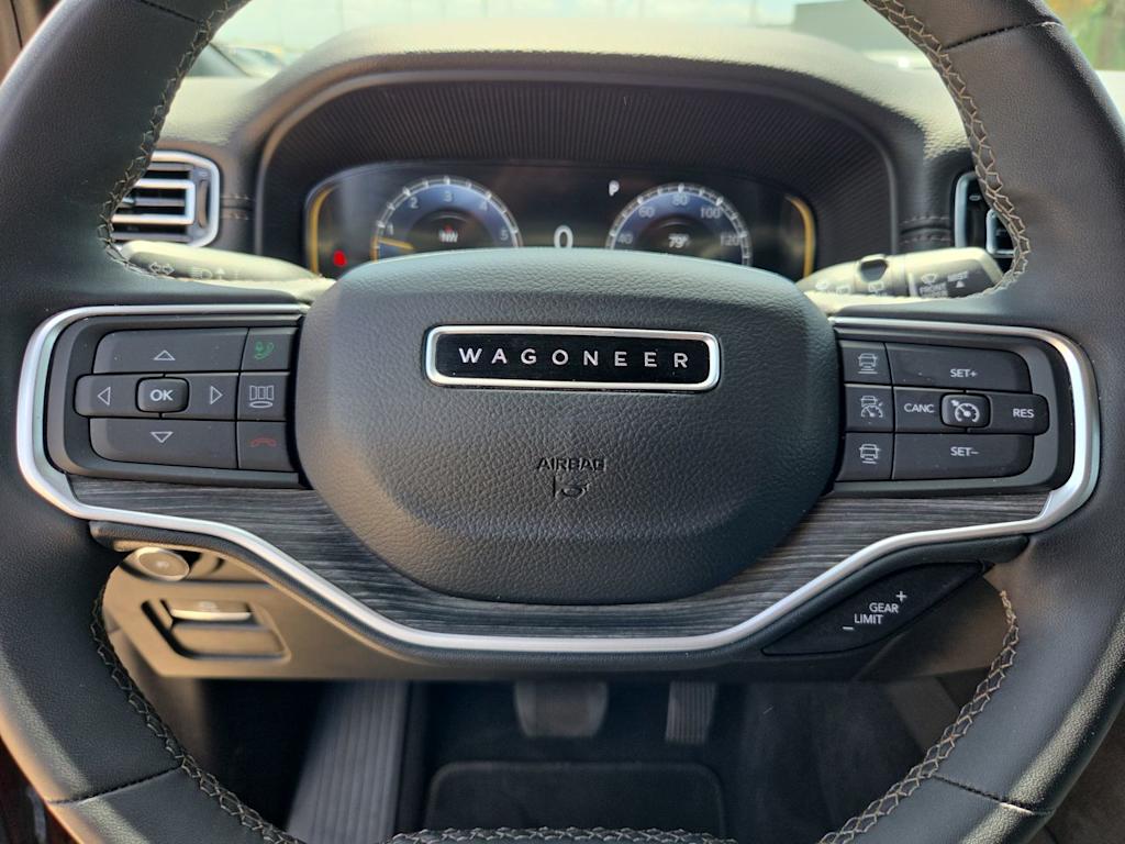 Thumbnail: 2024 Jeep Wagoneer - 28