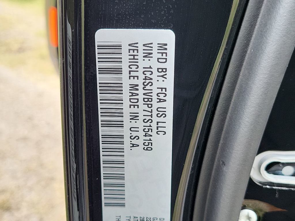 Thumbnail: 2026 Jeep Grand Wagoneer - 20