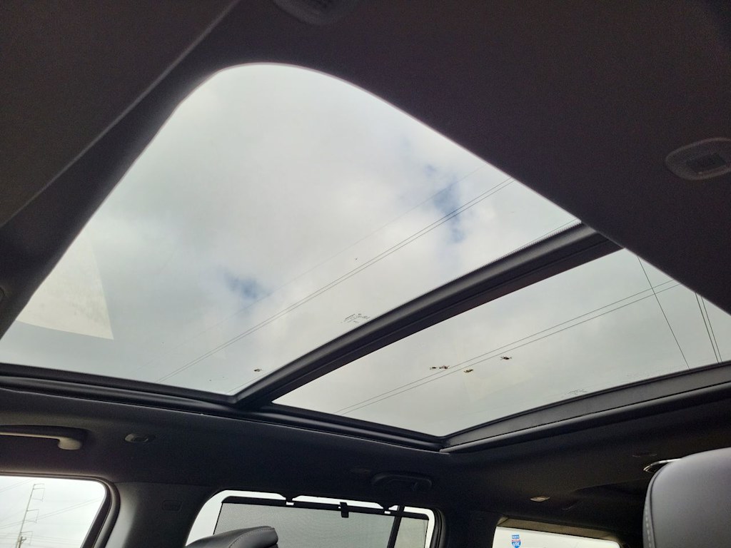 Thumbnail: 2026 Jeep Grand Wagoneer - 30