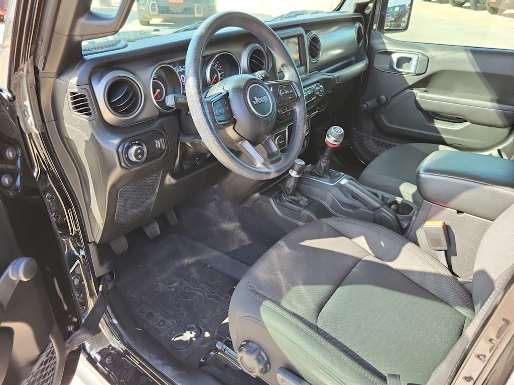 Thumbnail: 2023 Jeep Gladiator - 2