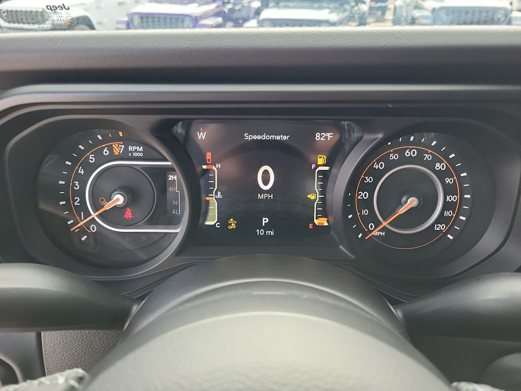 Thumbnail: 2026 Jeep Gladiator - 15
