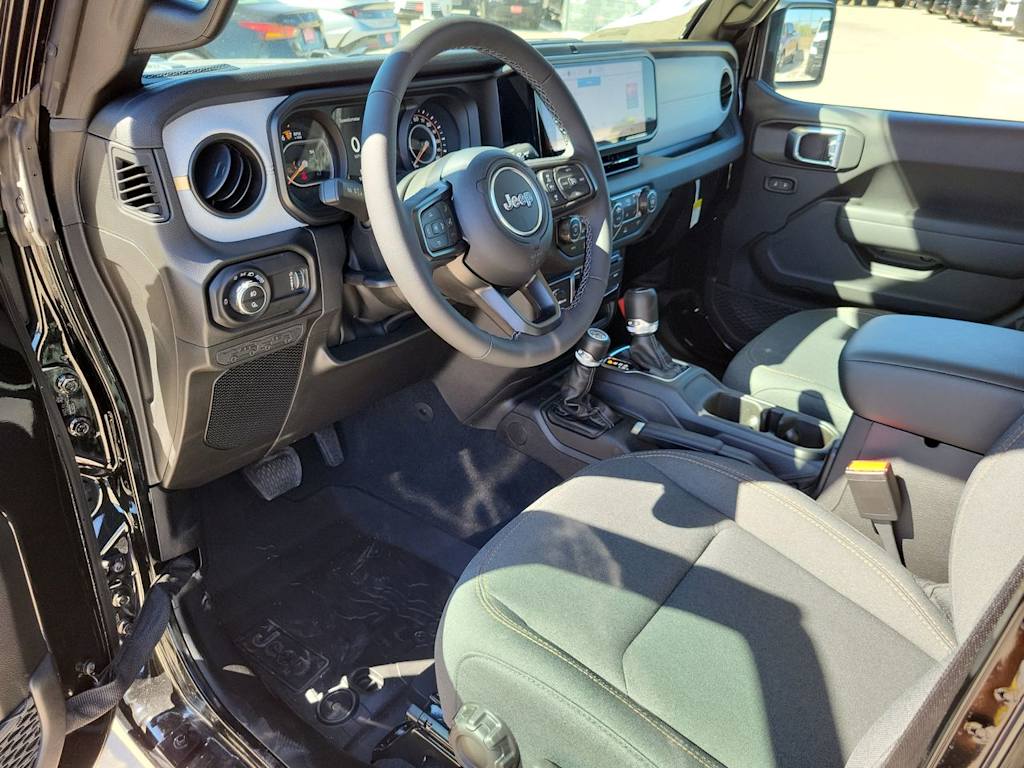 Thumbnail: 2026 Jeep Gladiator - 2