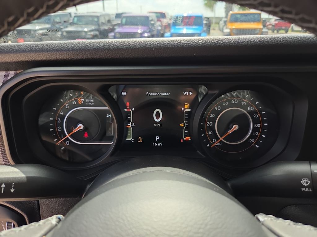 Thumbnail: 2026 Jeep Gladiator - 15