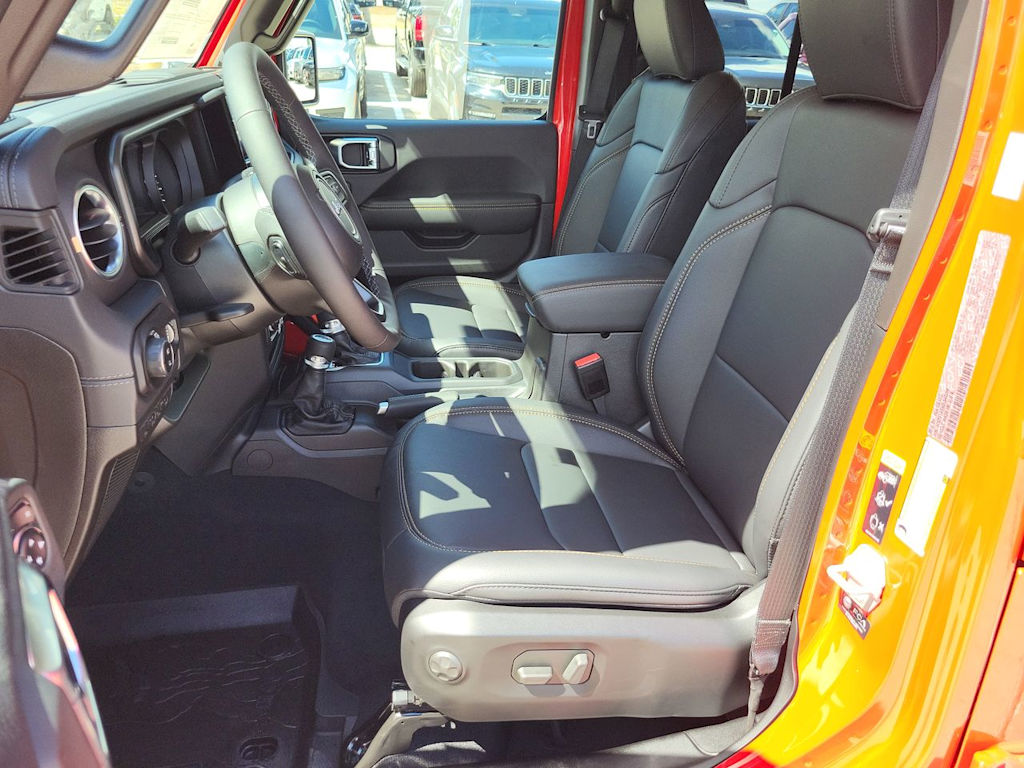 Thumbnail: 2025 Jeep Gladiator - 11