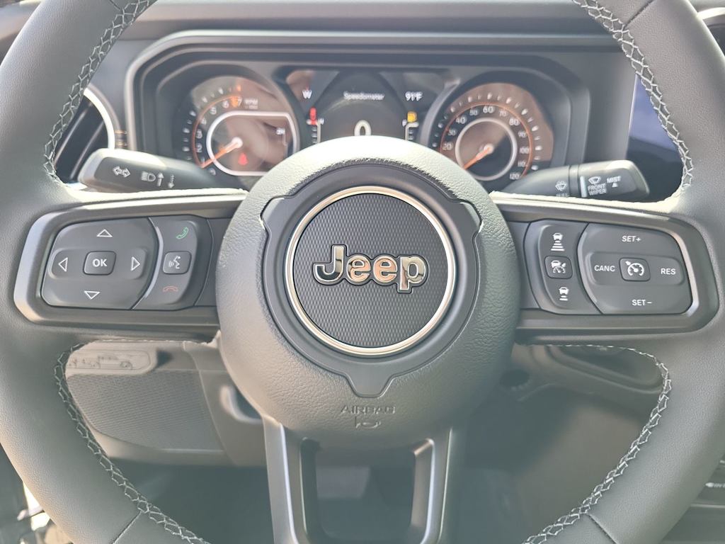 Thumbnail: 2026 Jeep Gladiator - 29