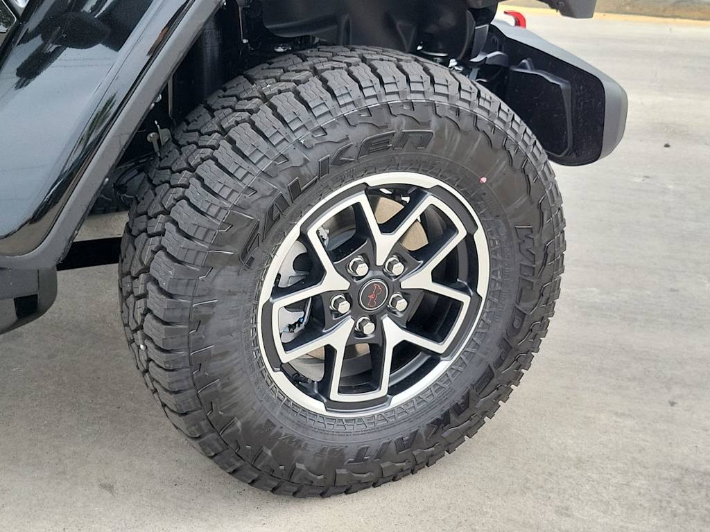 Thumbnail: 2026 Jeep Gladiator - 8