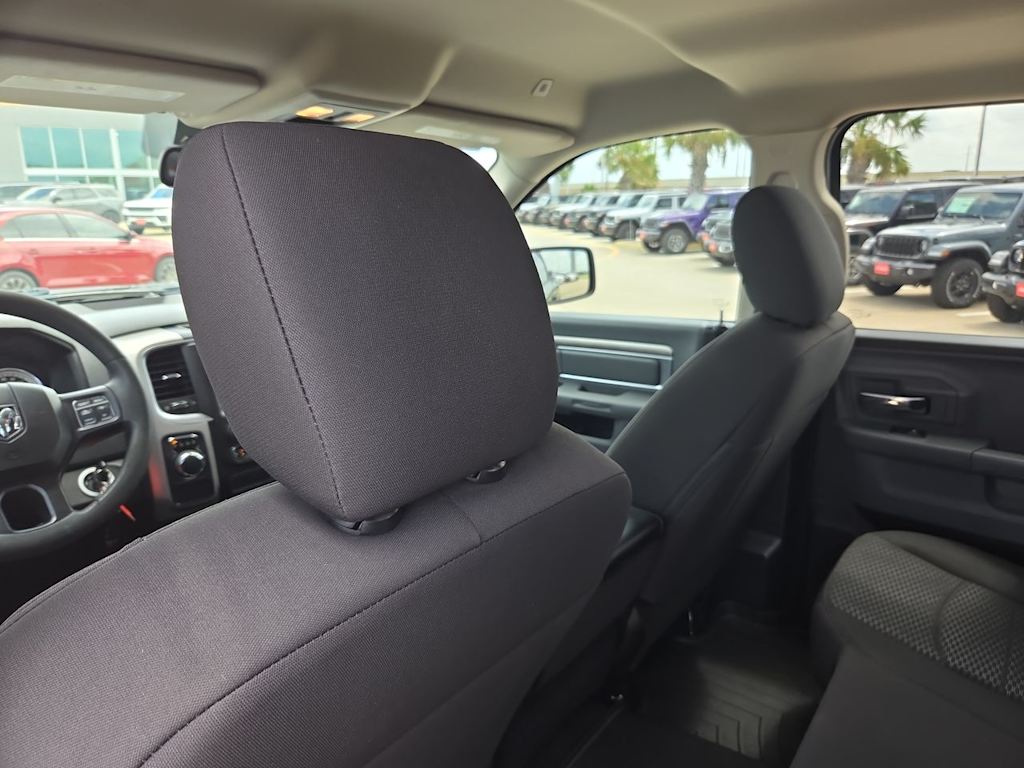 Thumbnail: 2019 RAM 1500 - 25