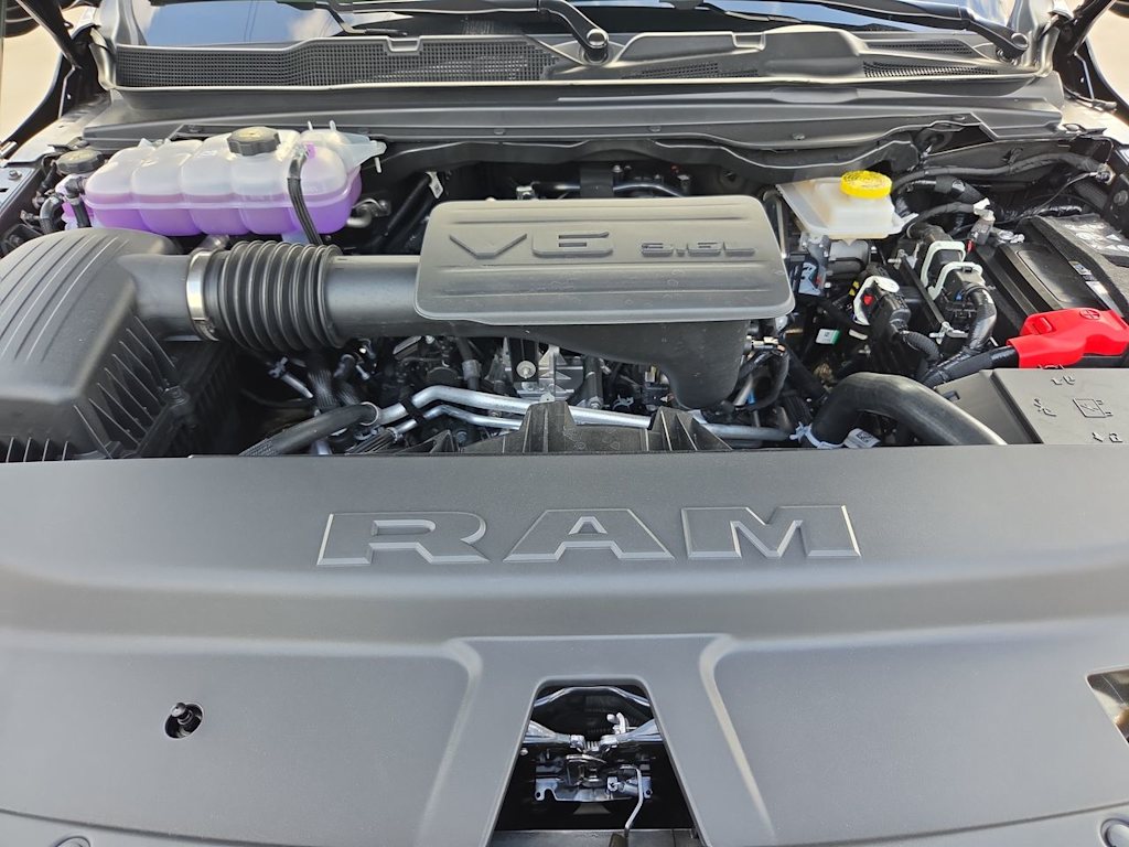 Thumbnail: 2026 RAM 1500 - 9