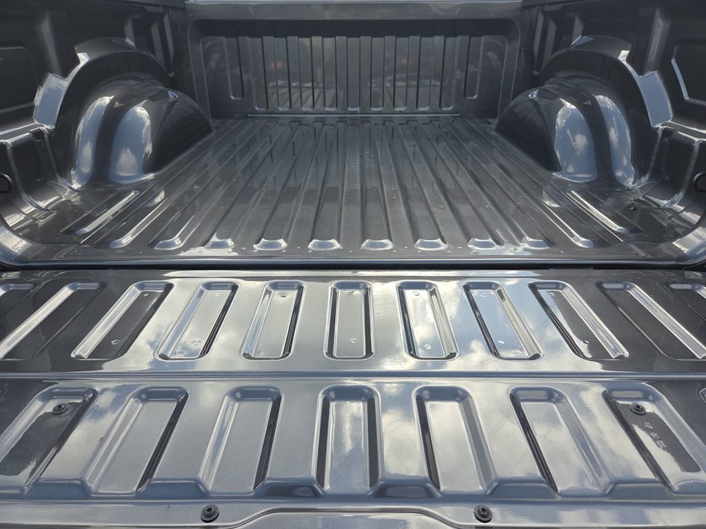 Thumbnail: 2026 RAM 1500 - 15