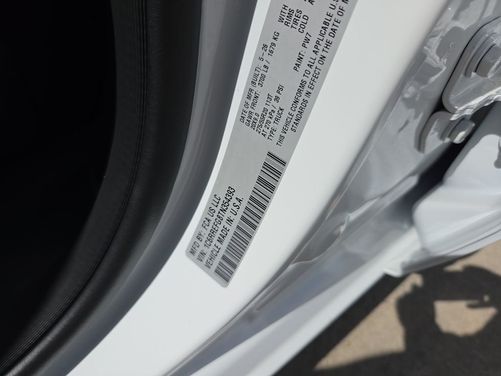 Thumbnail: 2026 RAM 1500 - 18