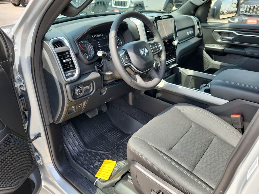 Thumbnail: 2026 RAM 1500 - 2