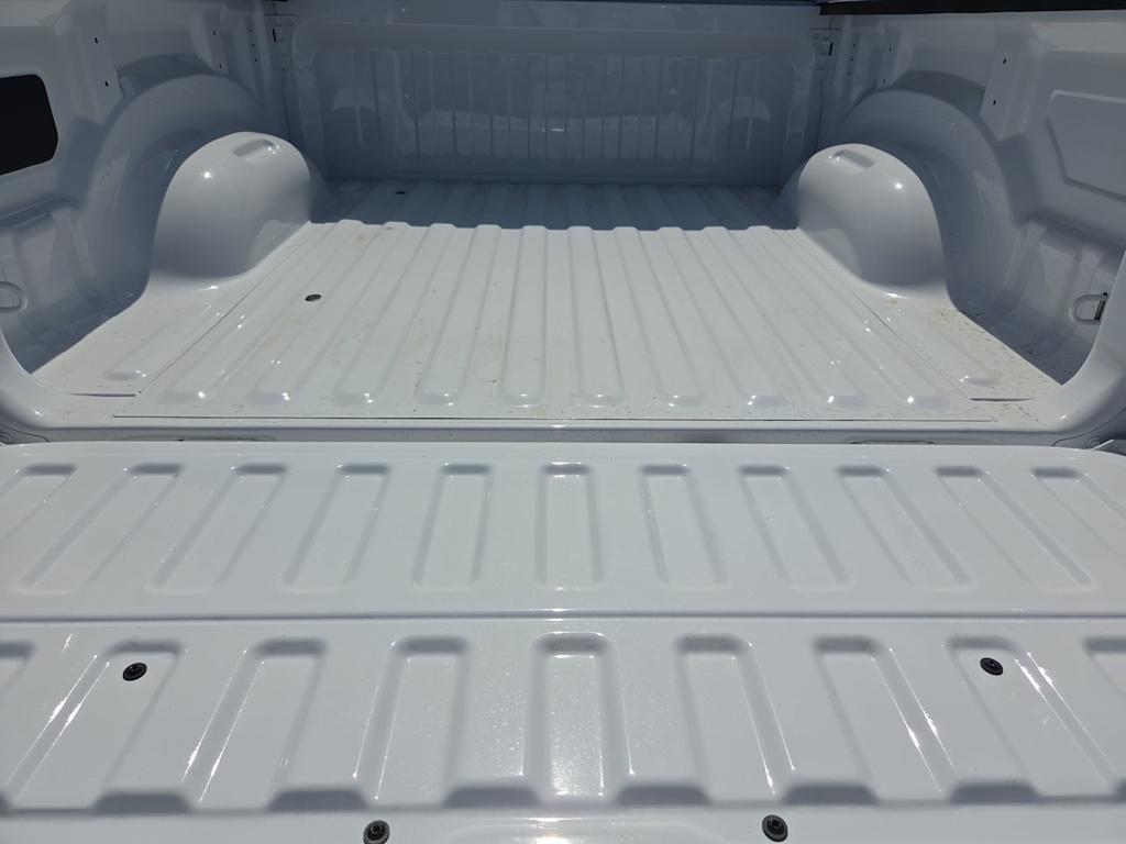 Thumbnail: 2026 RAM 1500 - 17