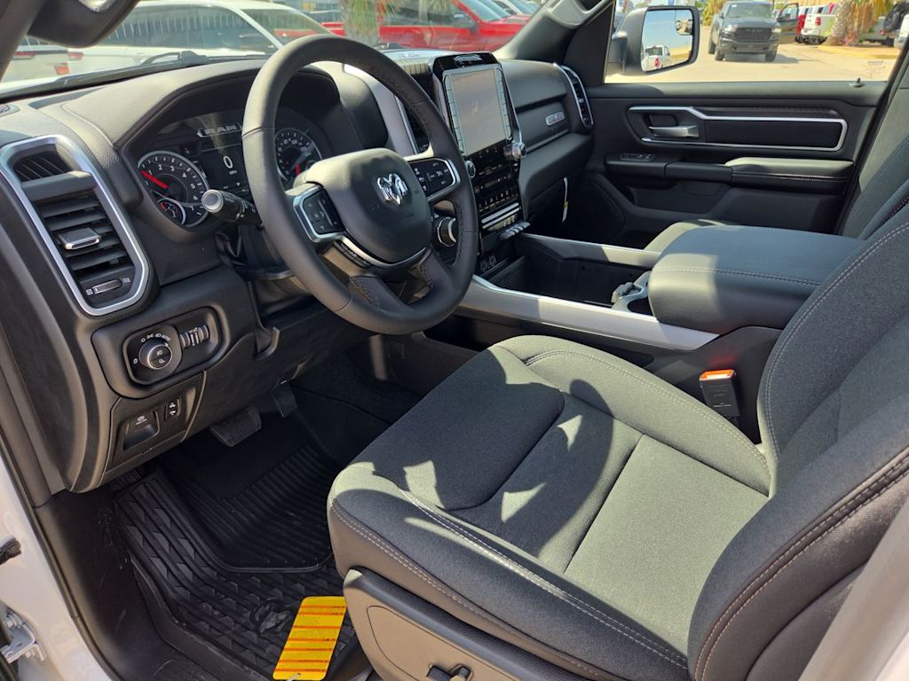 Thumbnail: 2026 RAM 1500 - 2