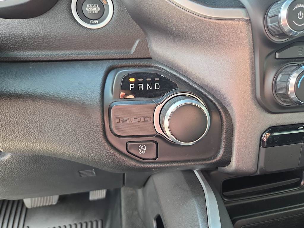 Thumbnail: 2023 RAM 1500 - 28