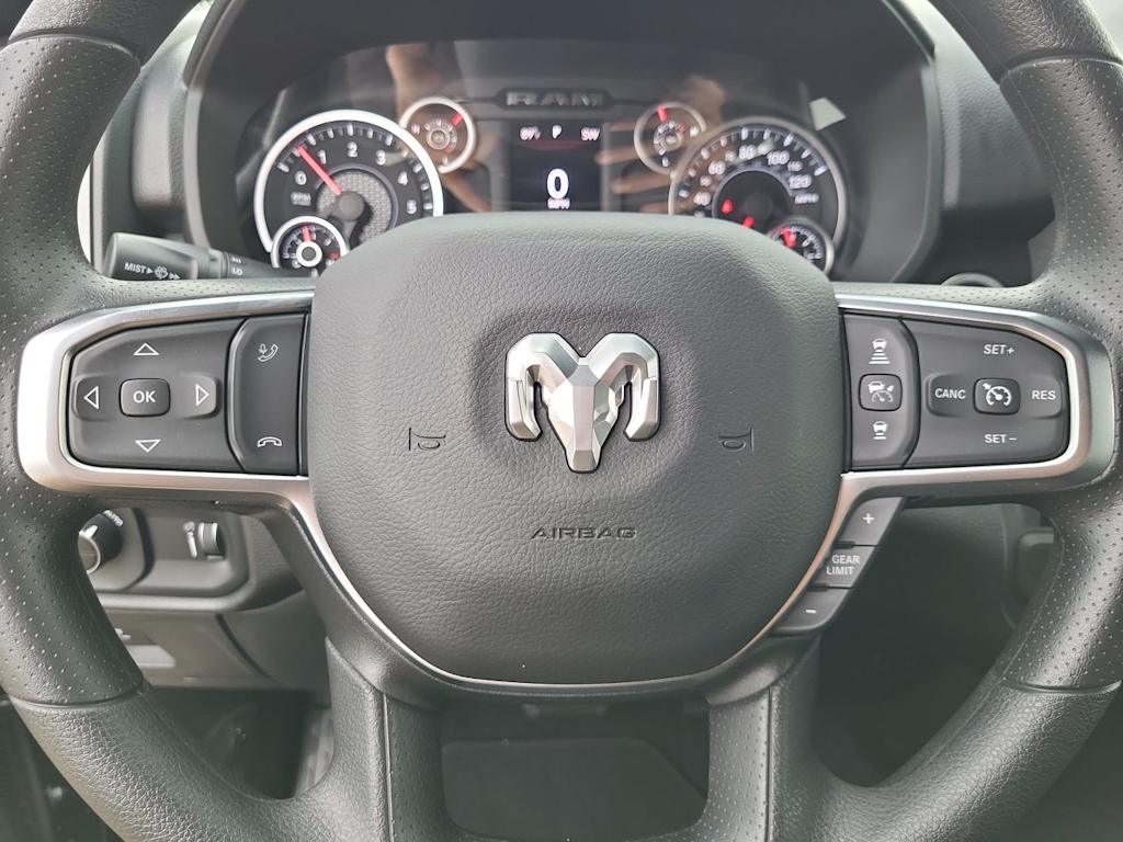 Thumbnail: 2026 RAM 1500 - 27