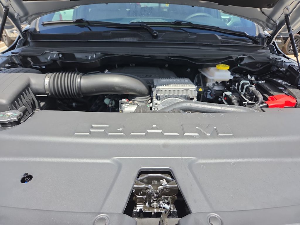 Thumbnail: 2026 RAM 1500 - 8