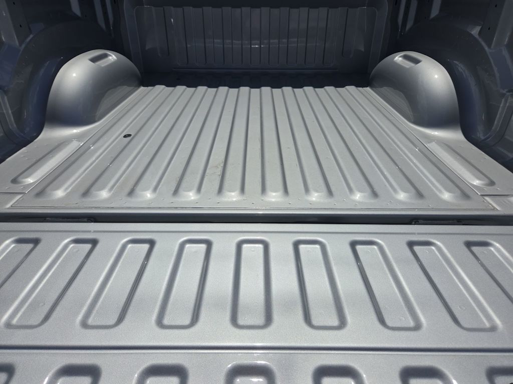 Thumbnail: 2026 RAM 1500 - 15