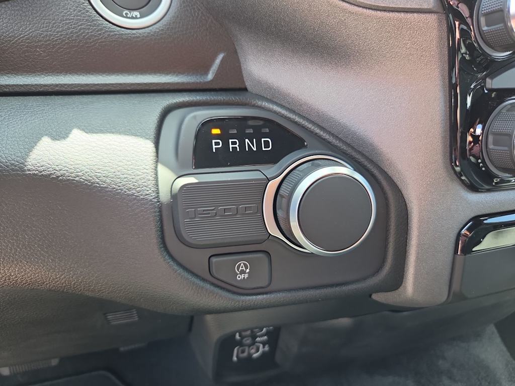 Thumbnail: 2026 RAM 1500 - 27