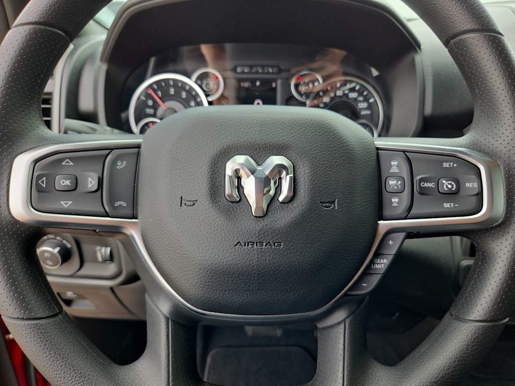 Thumbnail: 2026 RAM 1500 - 26