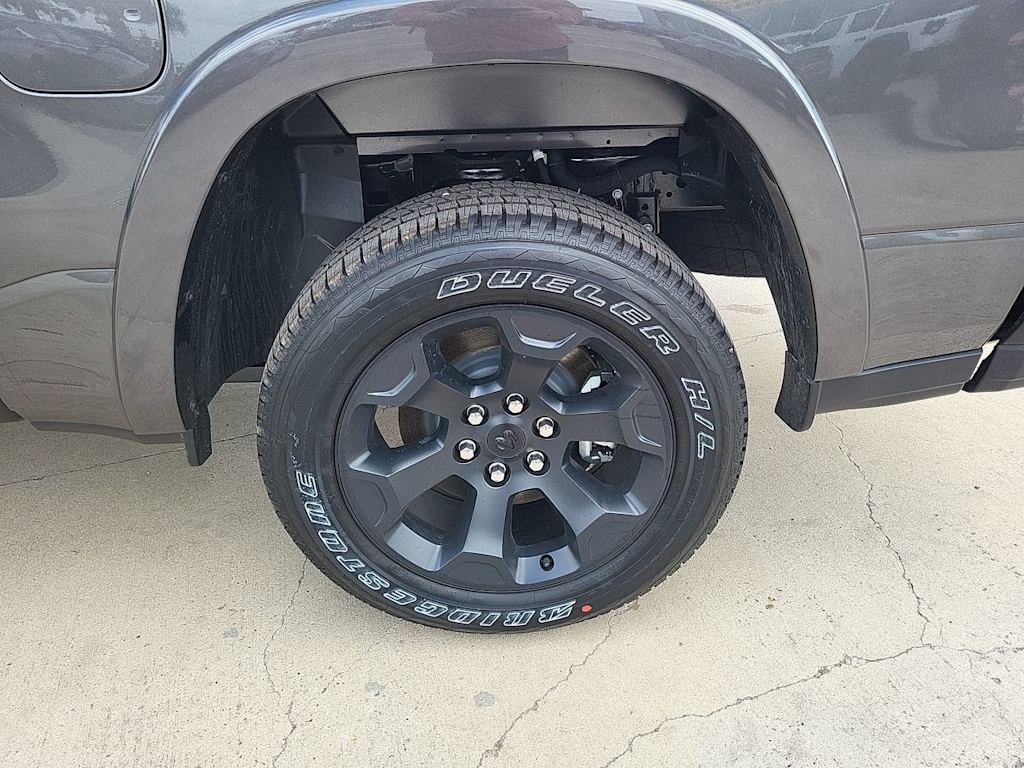 Thumbnail: 2026 RAM 1500 - 8