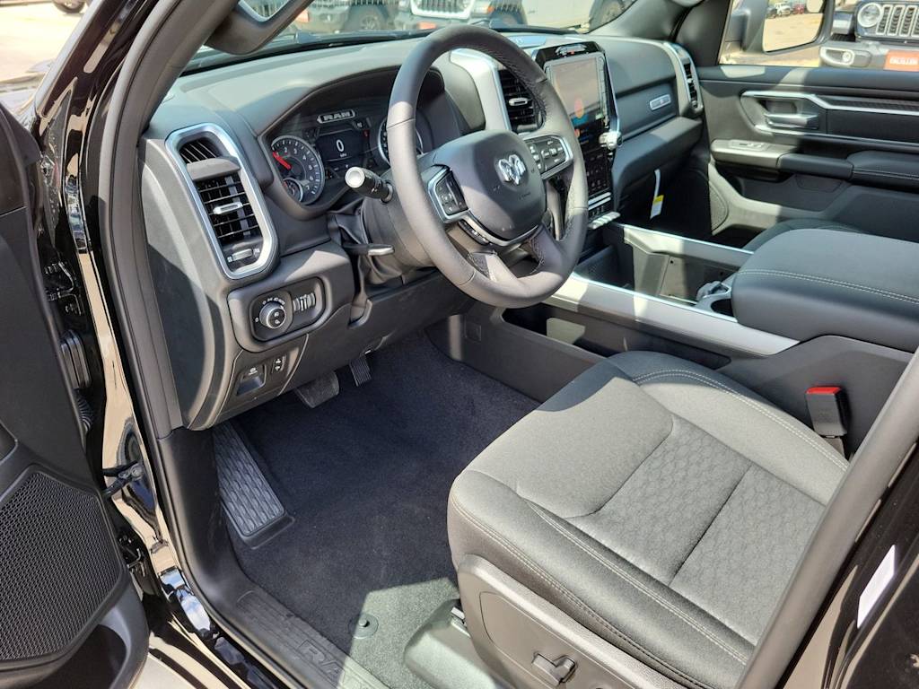 Thumbnail: 2026 RAM 1500 - 11