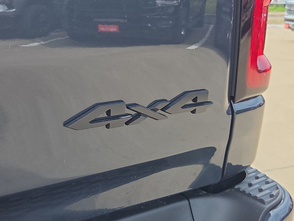 Thumbnail: 2026 RAM 1500 - 7