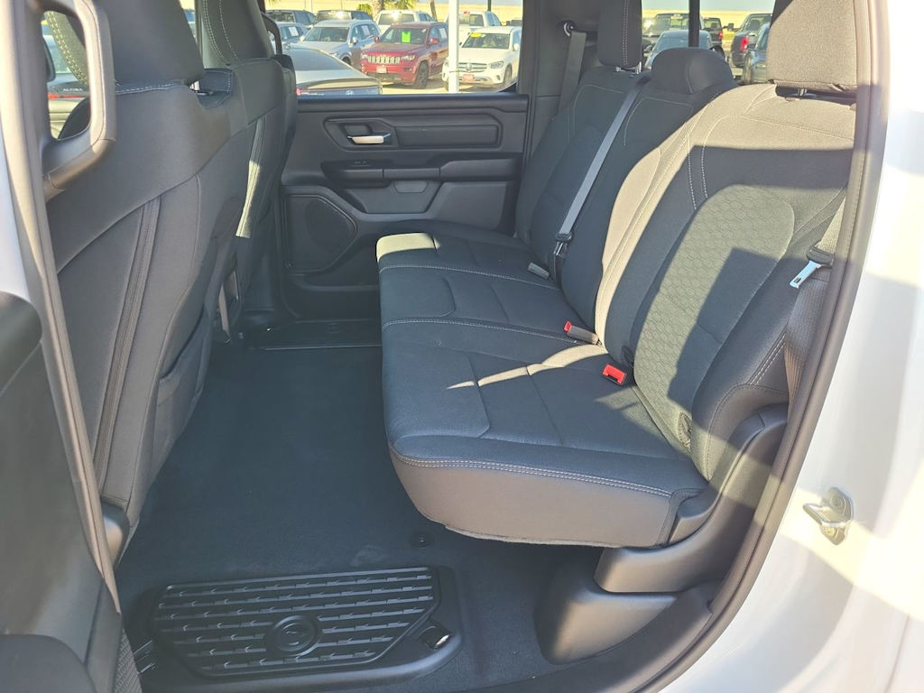 Thumbnail: 2025 RAM 1500 - 28