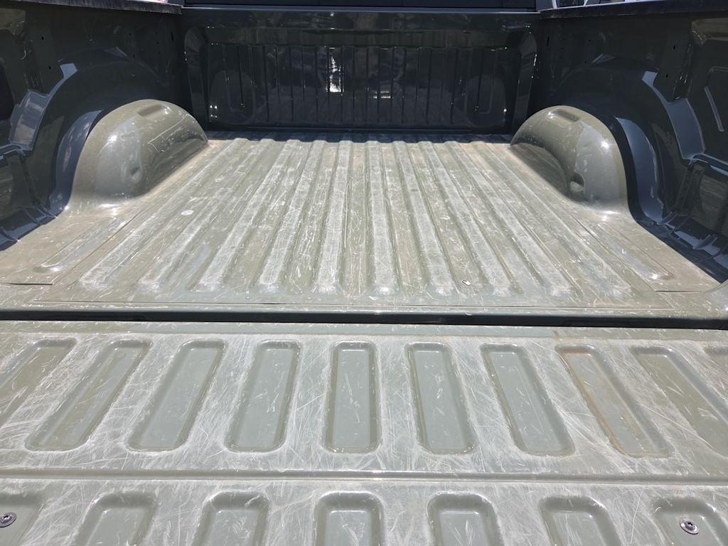 Thumbnail: 2026 RAM 1500 - 15
