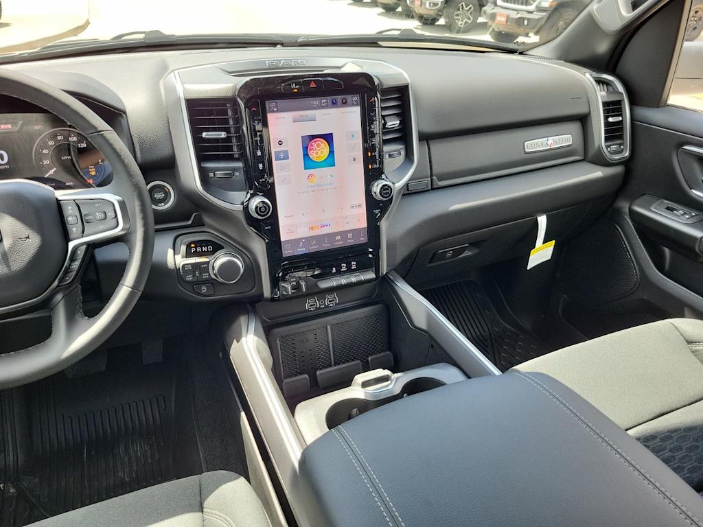 Thumbnail: 2026 RAM 1500 - 14