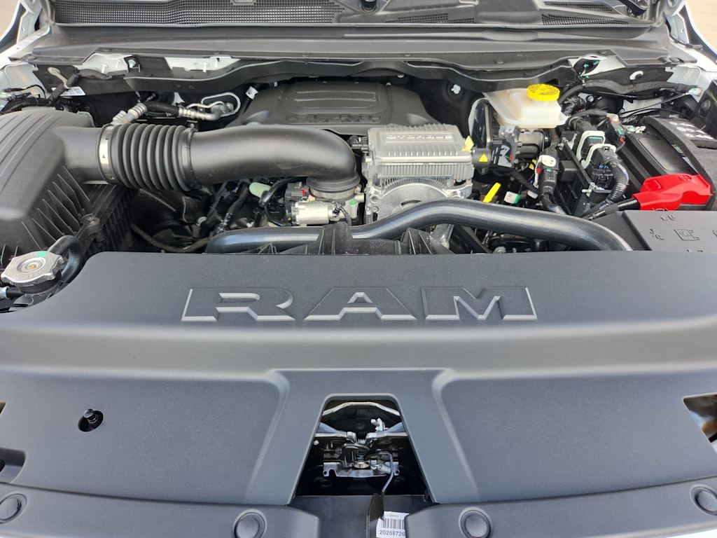 Thumbnail: 2026 RAM 1500 - 9