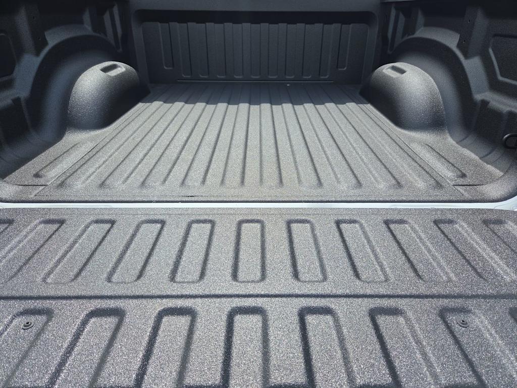 Thumbnail: 2026 RAM 1500 - 16