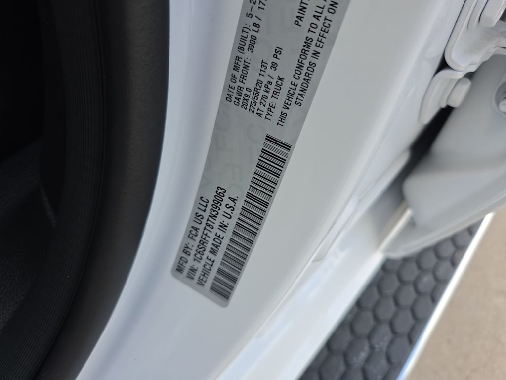 Thumbnail: 2026 RAM 1500 - 18