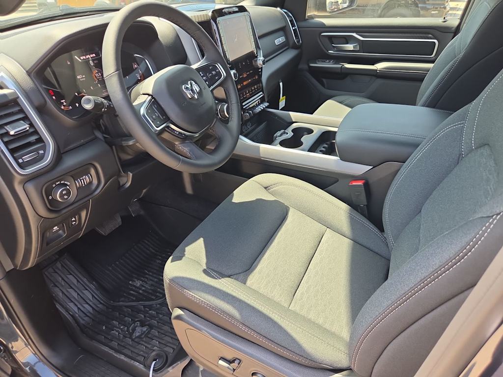Thumbnail: 2026 RAM 1500 - 11