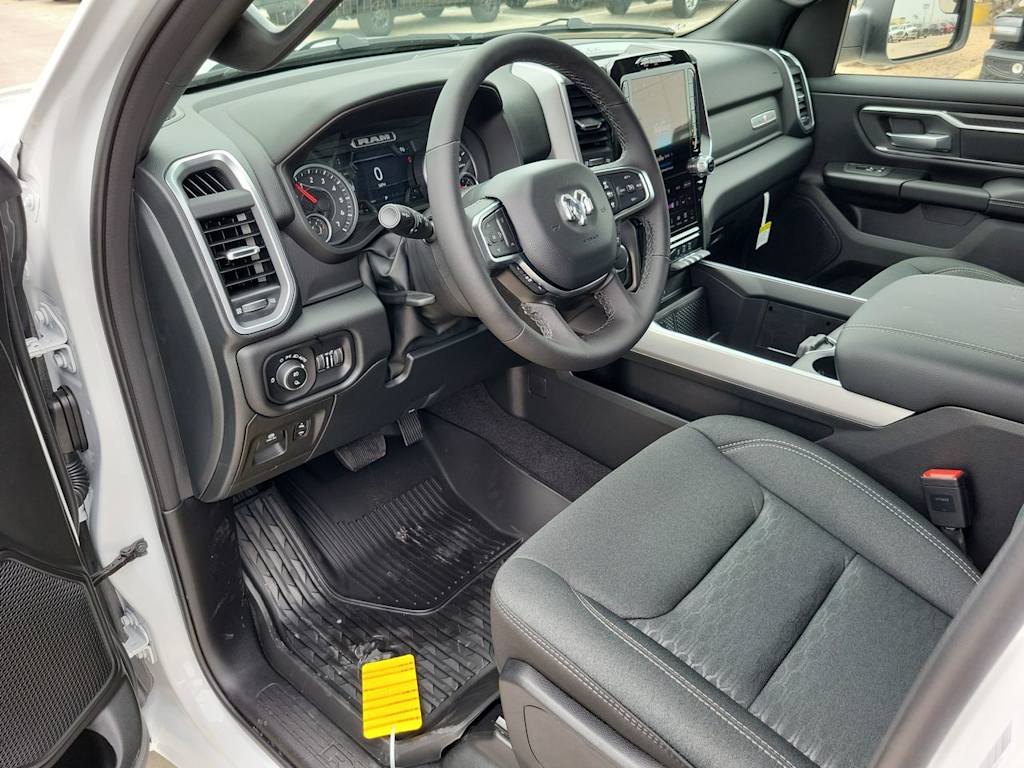Thumbnail: 2026 RAM 1500 - 2